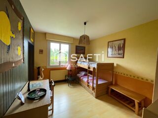  Maison à vendre 8 pièces 195 m²