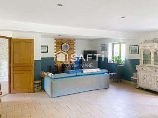  Maison à vendre 13 pièces 382 m²