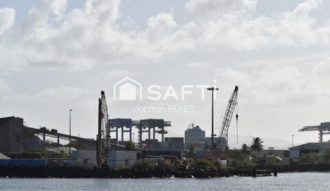 Bien commercial à haut rendement 9% avec potentiel exploitation 2000000 97200 Fort-de-france