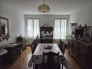  Immeuble à vendre 196 m²