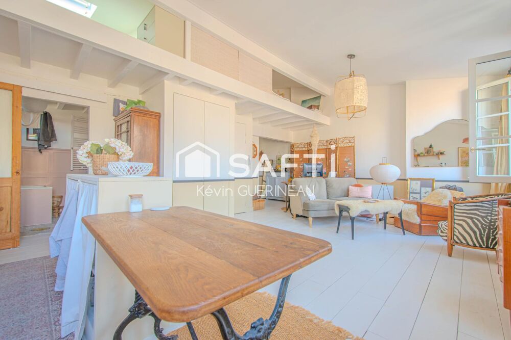 Vente Appartement EXCLUSIVITÉ  – BORDEAUX PEY-BERLAND – SUPERBE APPARTEMENT RÉNOVÉ AU DERNIER ÉTAGE Bordeaux