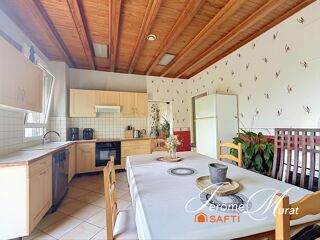  Maison à vendre 8 pièces 214 m²
