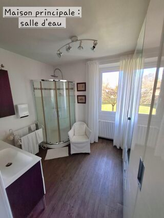  Maison � vendre 8 pi�ces 220 m�
