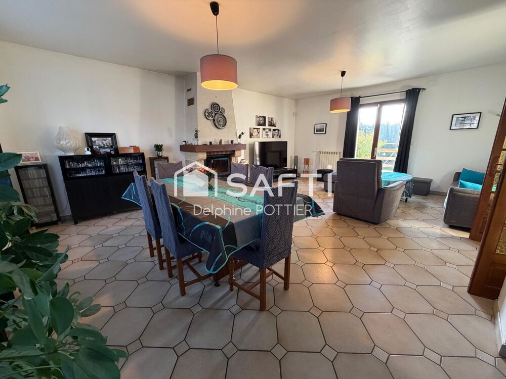 Maison 151m2, 6 pièces, 4 chambres, un bureau