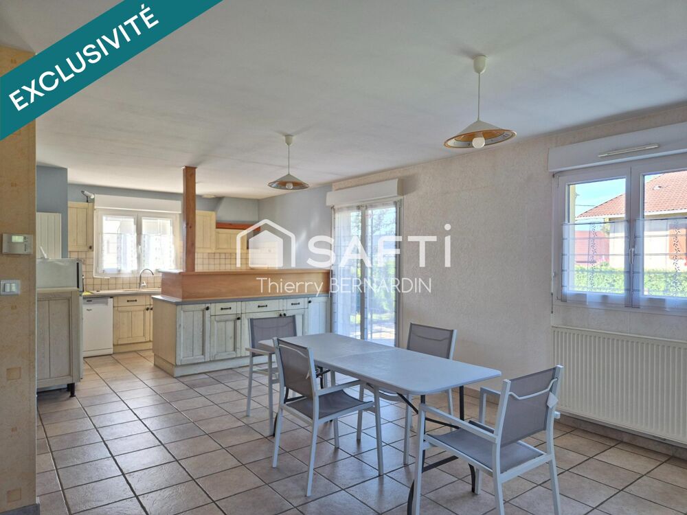 Vente Maison Très belle maison avec 5 chambres et terrain plat. Les fins