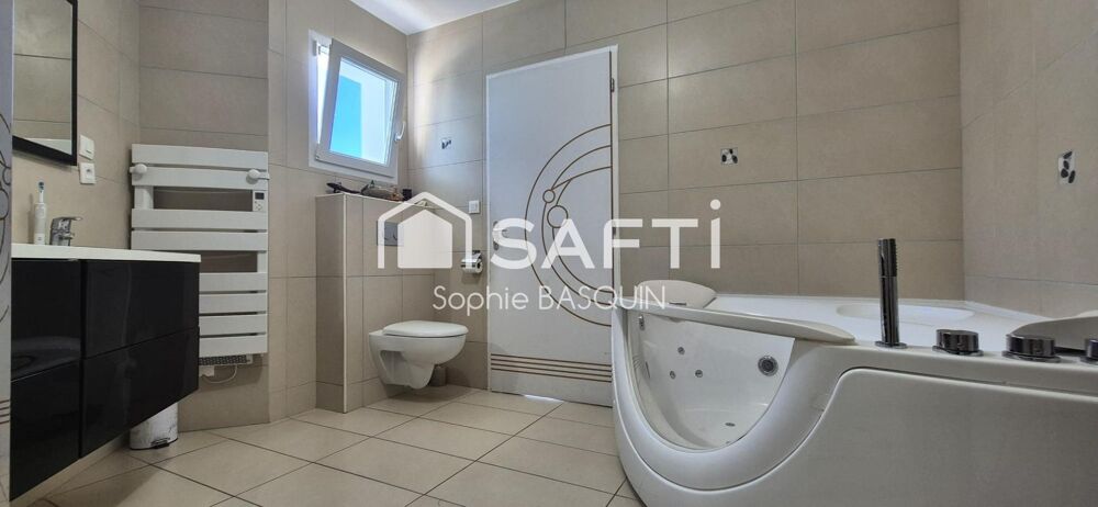 � vendre  Maison Saint-Lon-les-Mines (40300)