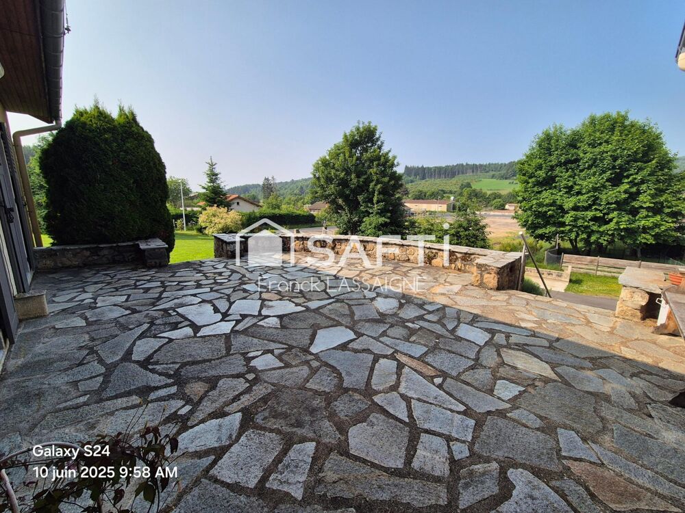 Vente Maison Villa 222m² 5 chambres avec terrain 4154m² Viverols