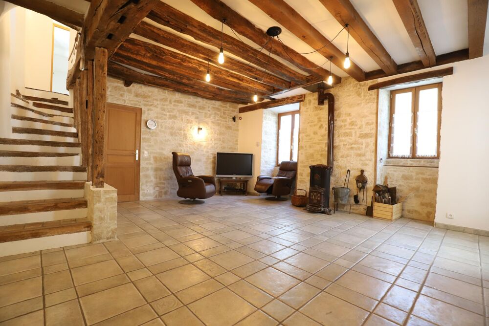 MAISON 6 CHAMBRES | DPE C | GARAGE | COUR PRIVATIVE
