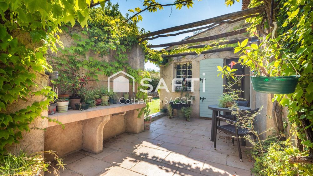 à vendre  Maison Saint-Raphaël (83700)