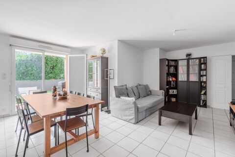   Appartement 4 pi�ces 82 m2 avec jardin + garage Appartement - 4 pi�ce(s) - 82 m�