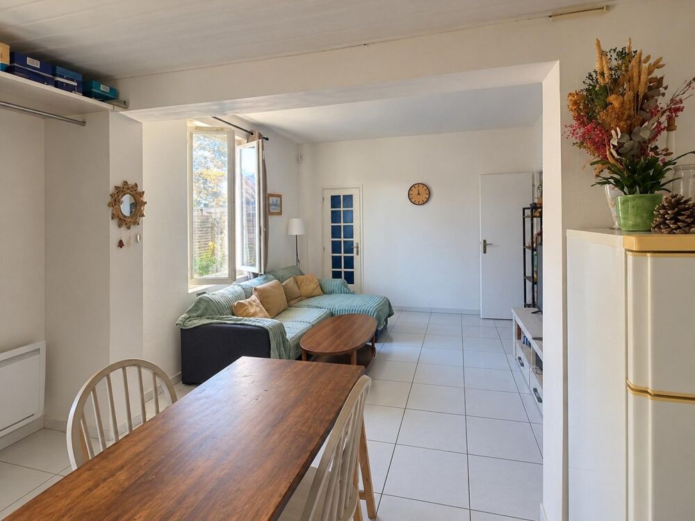 Vente Appartement EYSINES INTRA-ROCADE ESPRIT MAISON /JARDINET PRIVATIF Eysines