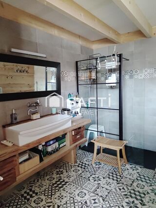  Maison � vendre 7 pi�ces 175 m�