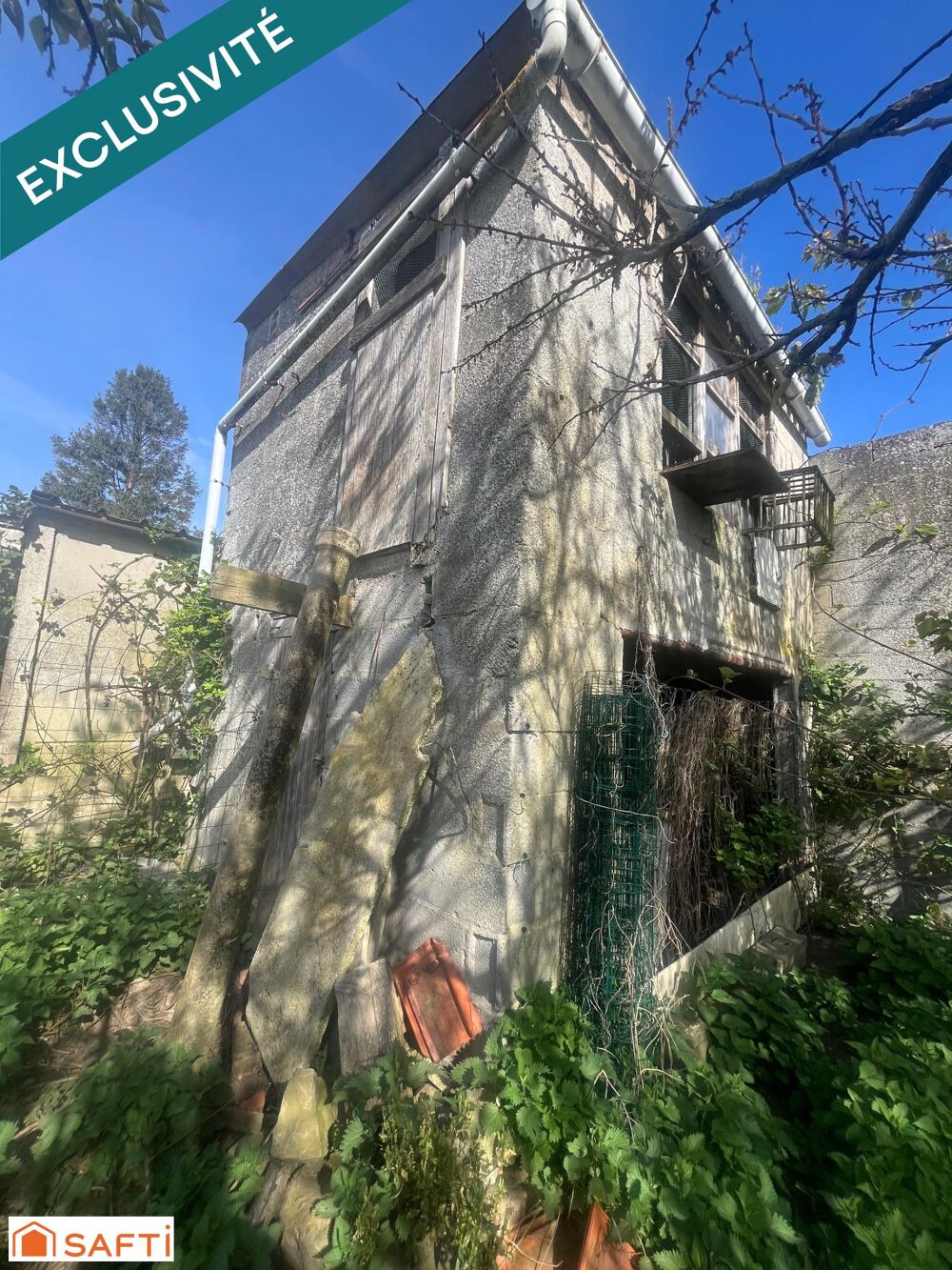 RARE Maison de ville 3 chambres avec dépendances, garage et jardin
