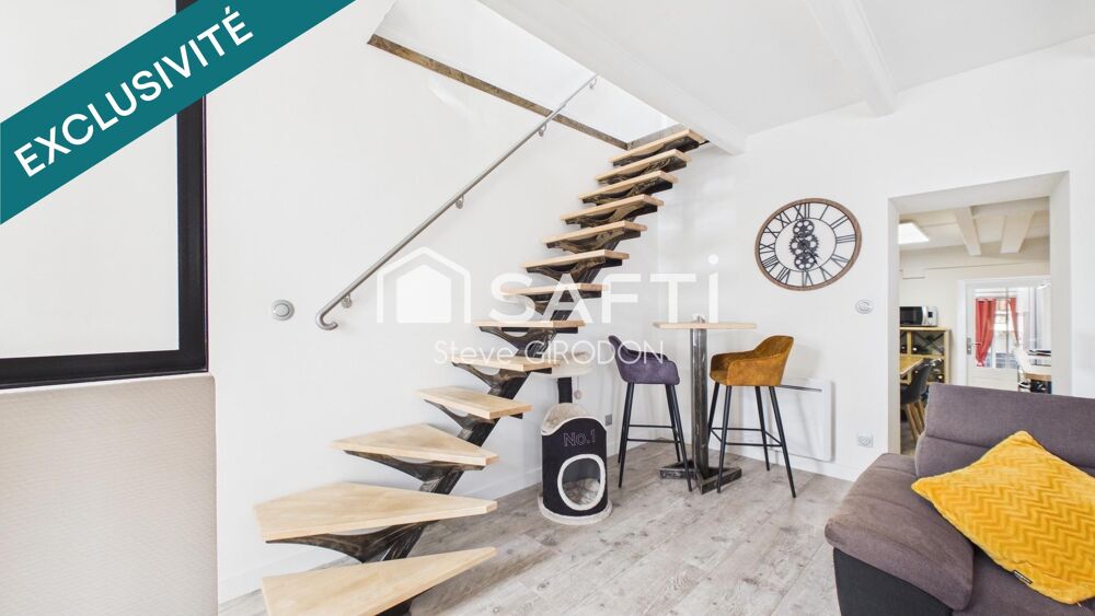 Une rénovation de qualité au coeur de Marans.