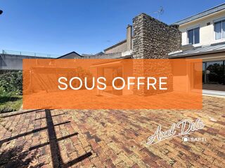  Maison � vendre 8 pi�ces 214 m�