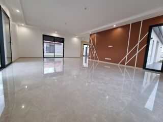  Maison � vendre 6 pi�ces 145 m�