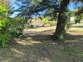  Terrain à vendre 577 m²