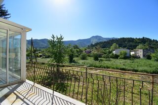  Maison à louer 5 pièces 150 m²