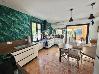  Maison à vendre 10 pièces 262 m²