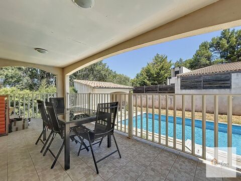   Maison T4 de 86m� avec piscine et double garage Maison - 4 pi�ce(s) - 85 m�