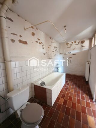 Vente Maison MAISON DE VILLAGE  174 M2 3 CHAMBRE TERRASSE Beaufort orbagna