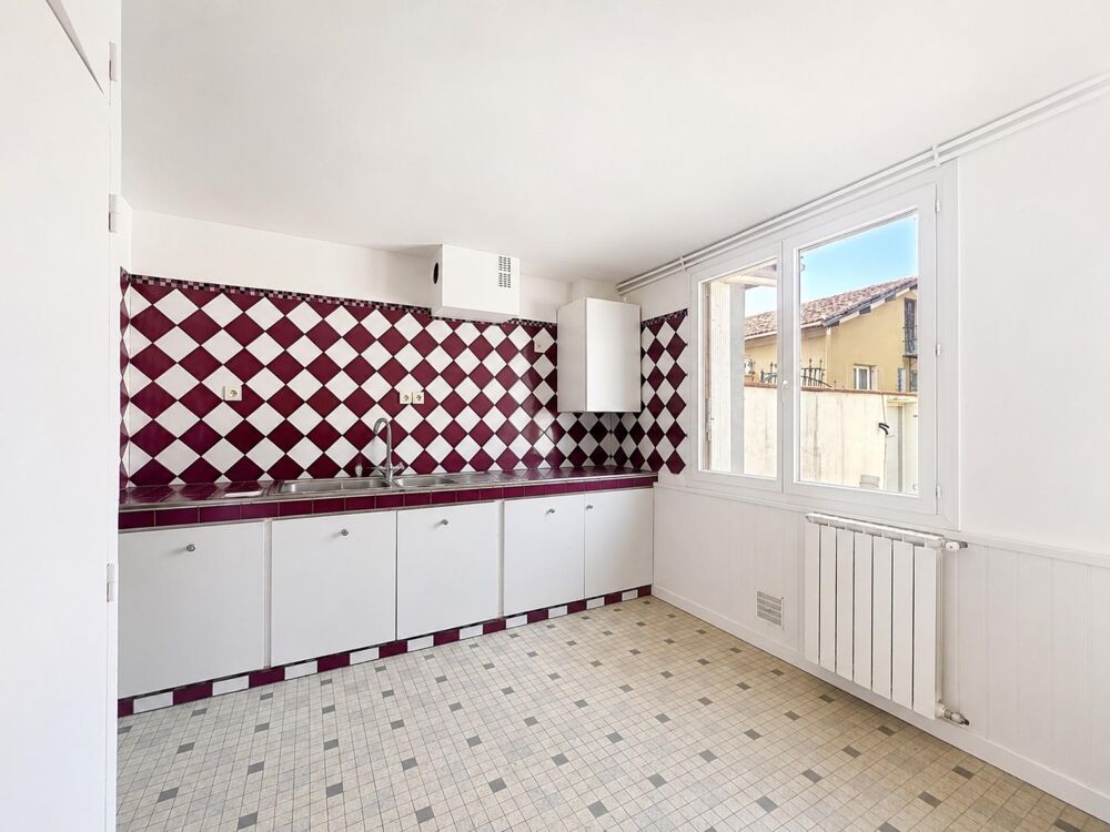 Vente Maison Charmante maison mitoyenne avec jardin de 400 m² Villeneuve-sur-lot