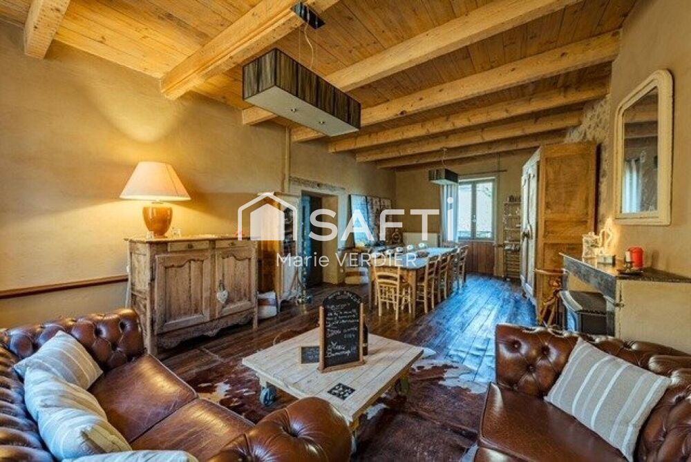 Vente Maison Grand gte de 12 couchages au cur d'un village Mdival Montbazens