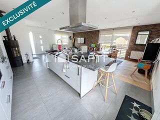  Maison  vendre 8 pices 175 m