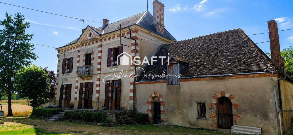 Maison de maître a rénover avec nombreuses dépendances