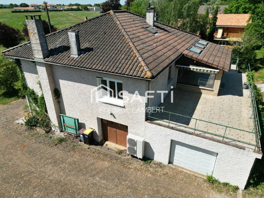 Vivonne : maison 219m²,1800m² terrain !