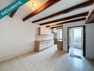 Immeuble à vendre 227 m²