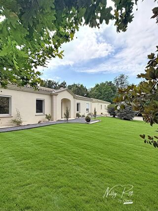  Maison à vendre 7 pièces 210 m²