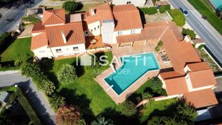  Maison à vendre 15 + pièces 402 m²