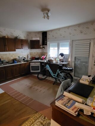  Maison  vendre 8 pices 190 m