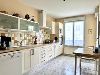  Appartement � vendre 4 pi�ces 98 m�