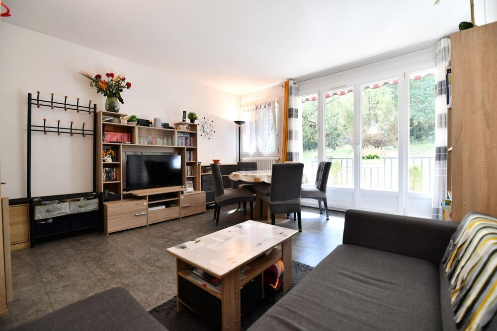 Vente Appartement Bel appartement de quatre pièces dans une résidence familiale et verdoyante! Palaiseau