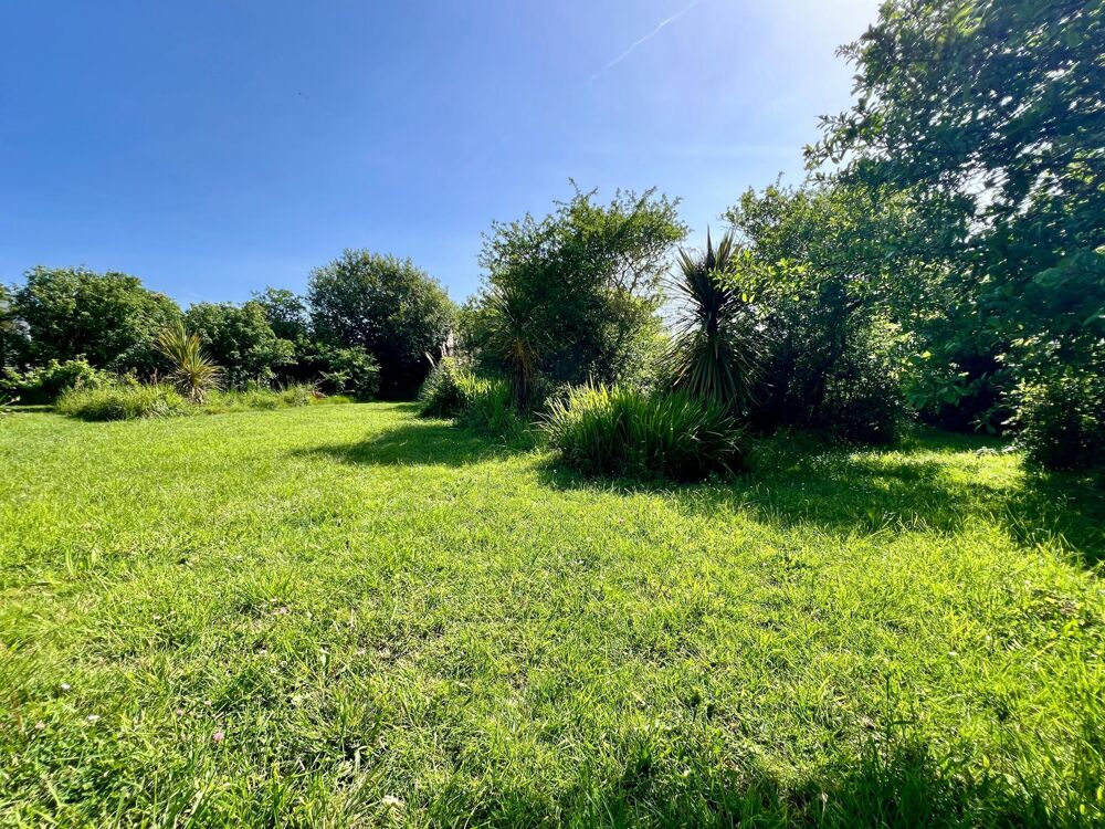 Vente Terrain PONT-L'ABBÉ – Terrain constructible, borné et viabilisé de 1 678 m² Pont-l'abbe