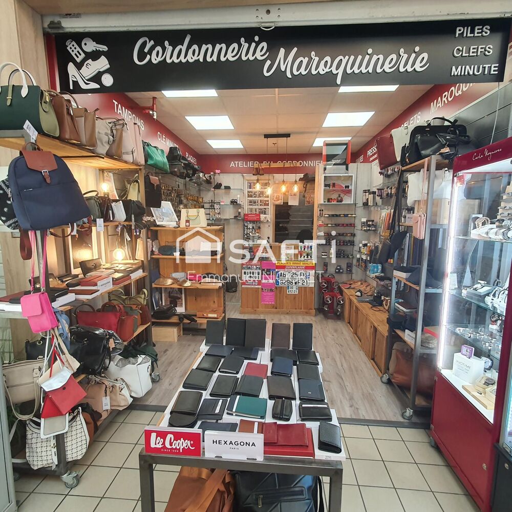   Cordonnerie dans galerie marchande 