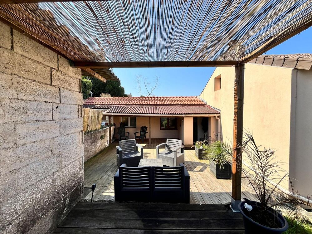 Vente Maison Maison avec terrasse en bois, dépendance et garage indépendant à Puiseux-en-France. Puiseux-en-france