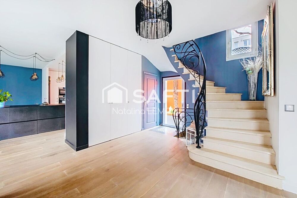 Maison 7 pièces 240 m² · à Champigny-sur-Marne · 240 m² · 690 000 €