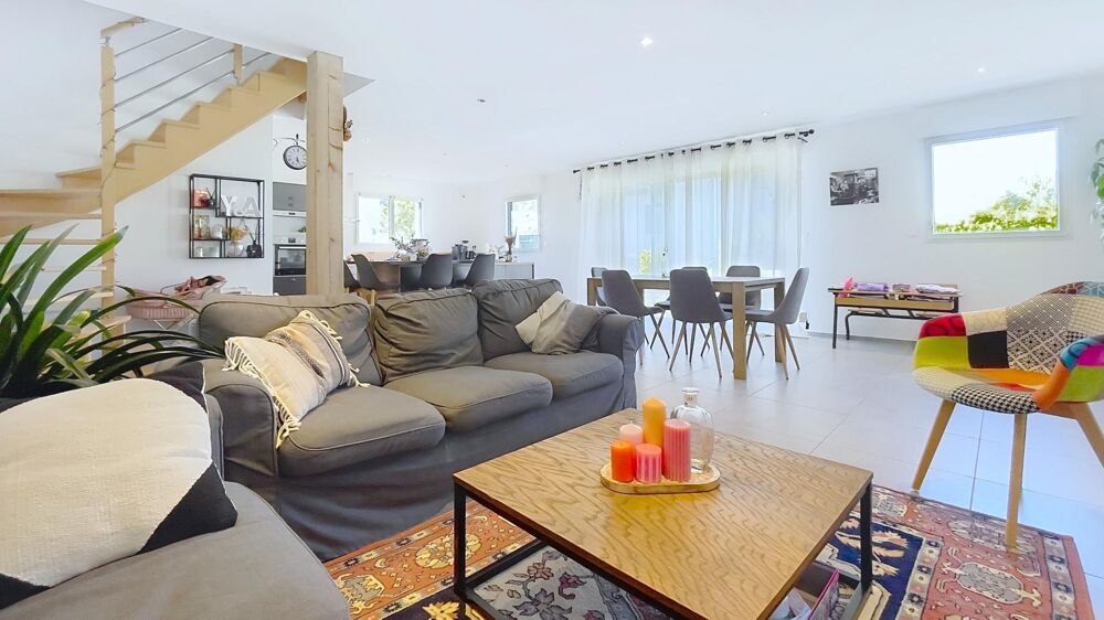 Maison 4 pièces 120 m² · à Vannes · 120 m² · 487 000 €