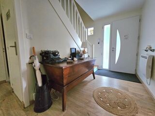  Maison � vendre 8 pi�ces 245 m�