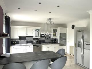  Maison � vendre 10 pi�ces 190 m�