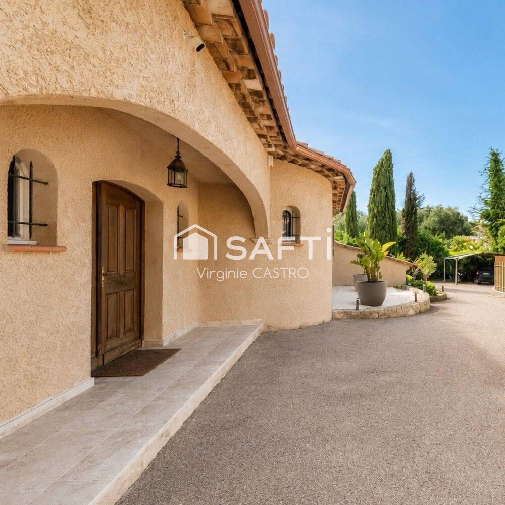 Vente Maison ELEGANCE PROVENCALE - VILLA de 203m2 avec PISCINE, GARAGE & VUE PANORAMIQUE Pegomas