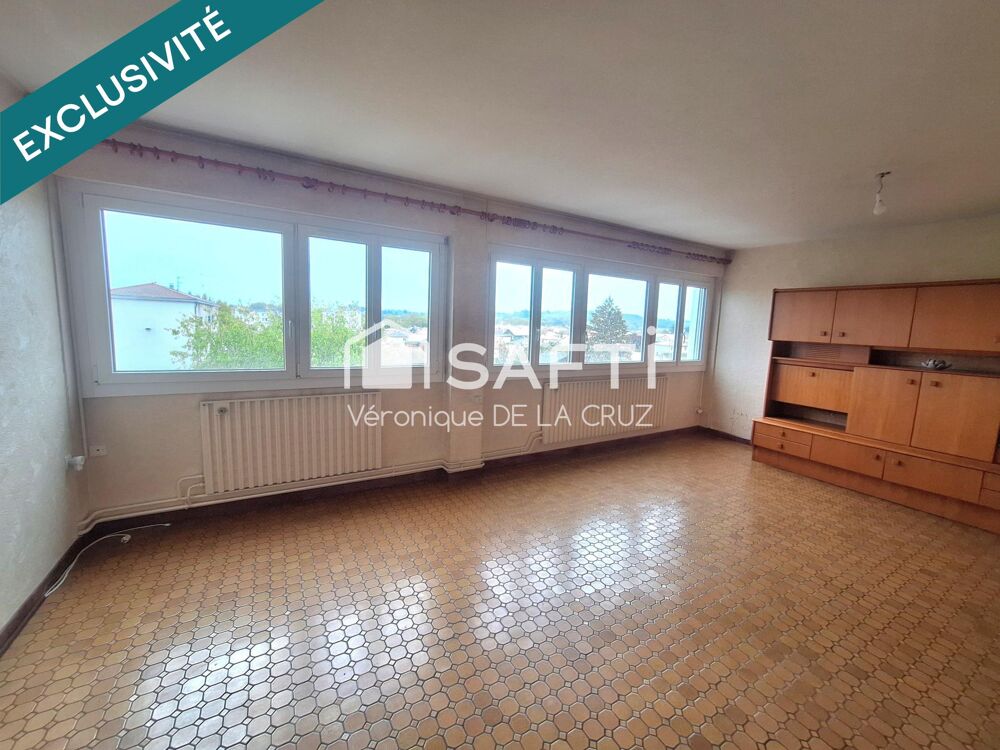 Vente Appartement Décines, Appartement T3, 77m²,belle pièce de vie, cave et place de parking privative Decines-charpieu