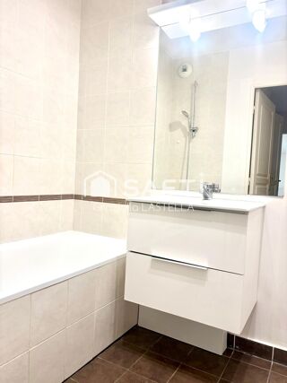  Appartement  vendre 3 pices 74 m