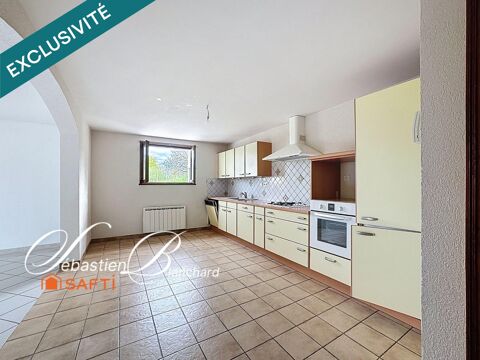   Un appartement spacieux avec jardin privatif, au calme à Ville Appartement - 3 pièce(s) - 94 m²