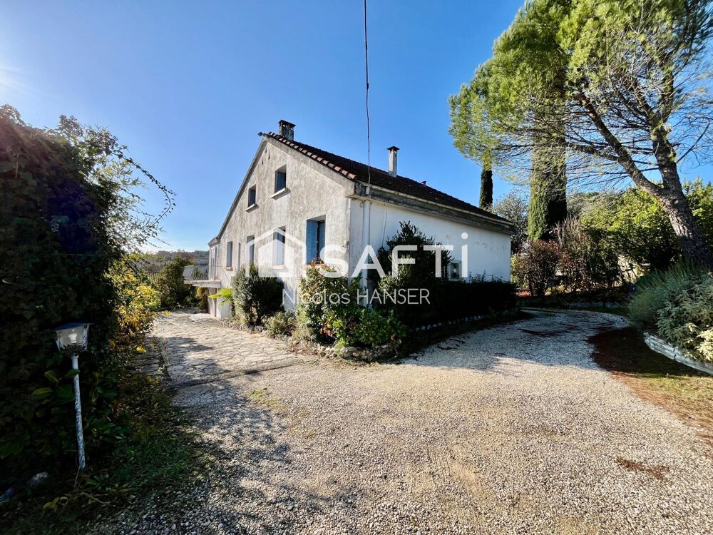 Maison à rénover située dans un quartier très recherché du Bresis