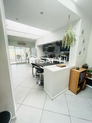  Maison � vendre 7 pi�ces 201 m�