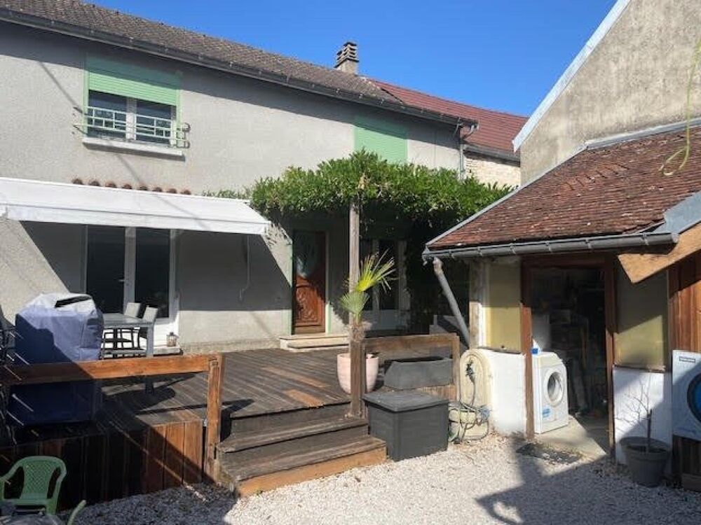 Maison rénové à Sainte Colombe sur seine !
